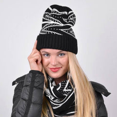 Women's 2pc Reversible Chevron Hat & Infinity Scarf Set